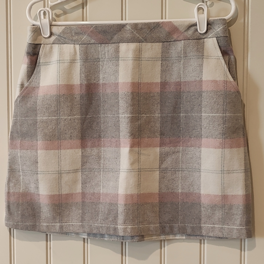 Plaid Skirt in Junior's
